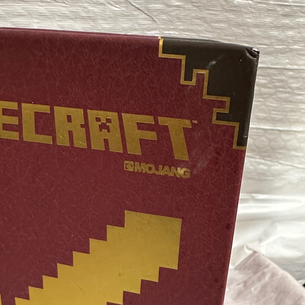 Minecraft Combat Handbook - Updated Edition - Picture 5 of 16